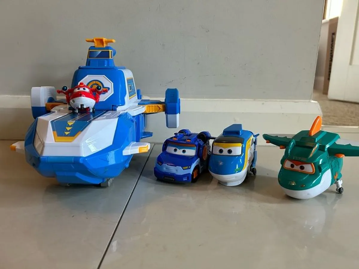 Super Wings Bundle