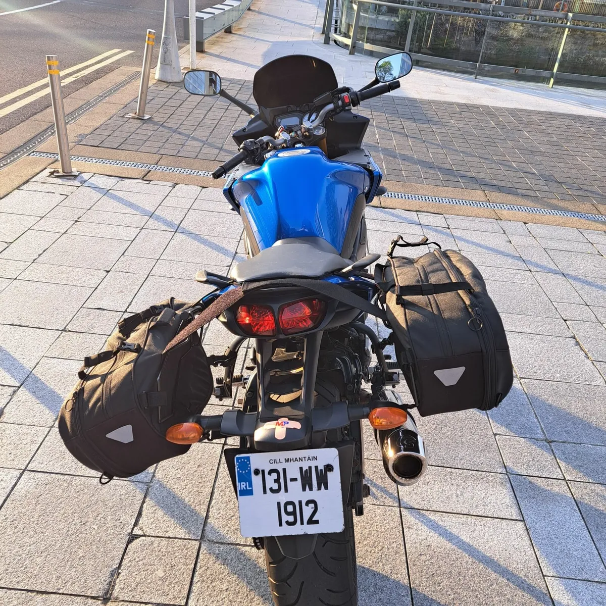 YAMAHA FZ8 2013 - Image 2