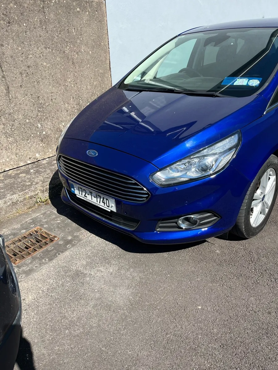 Ford S Max 7 Seater 2 Litre - Image 2