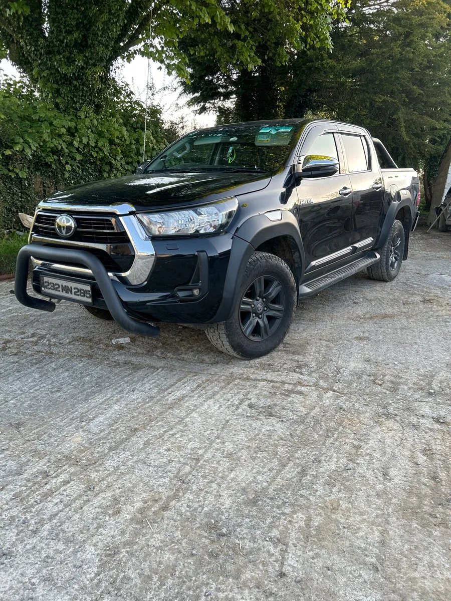 Toyota hilux - Image 1