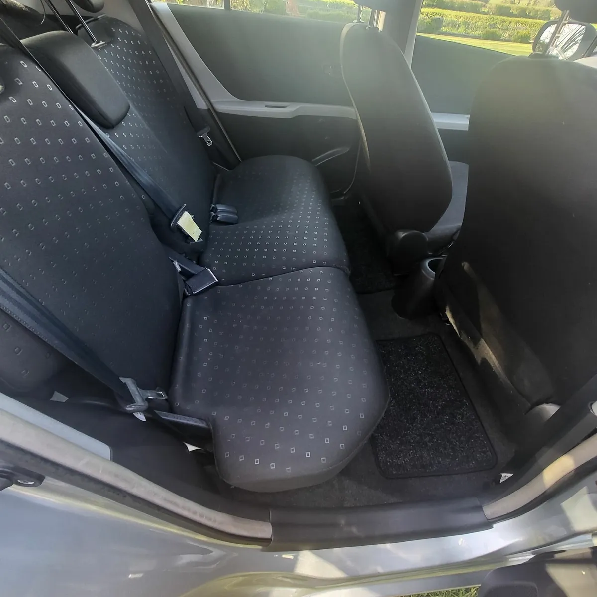 Toyota Yaris 2008 - Image 2