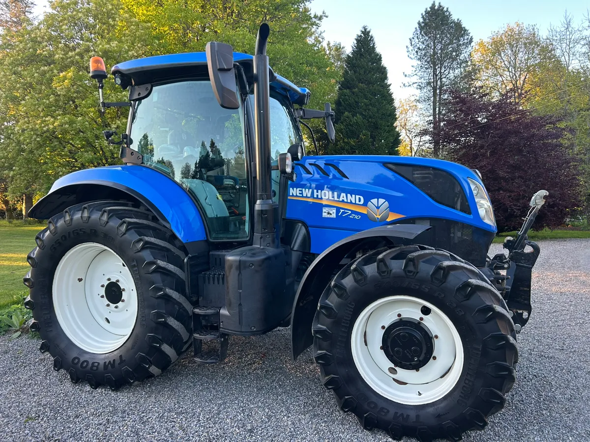 2019 New Holland T7.210 P/C Full spec! €74950 - Image 1