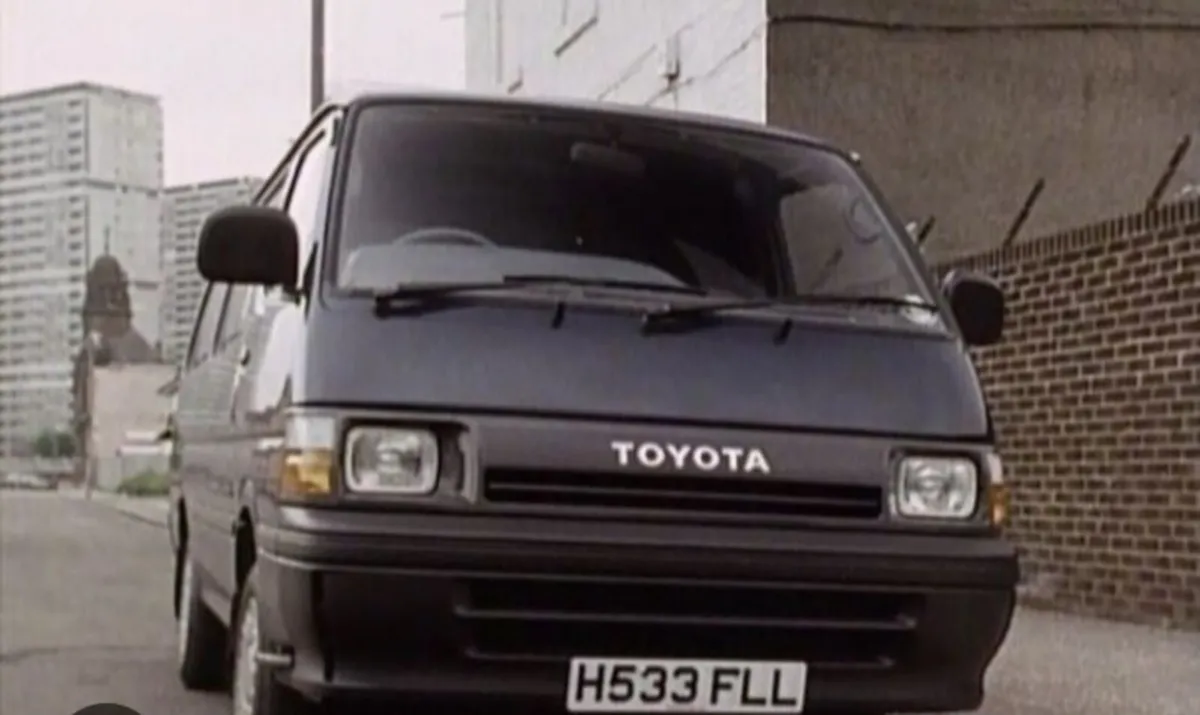 Hi anyone got a 1990 to 1995 toyota hiace - Image 1