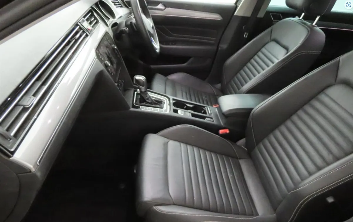 Volkswagen Passat 2022 Gte  Delivery Nationwide - Image 2