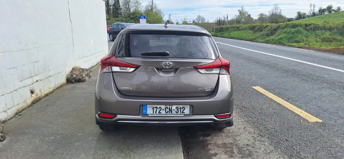 Toyota Auris 2017 - Image 4
