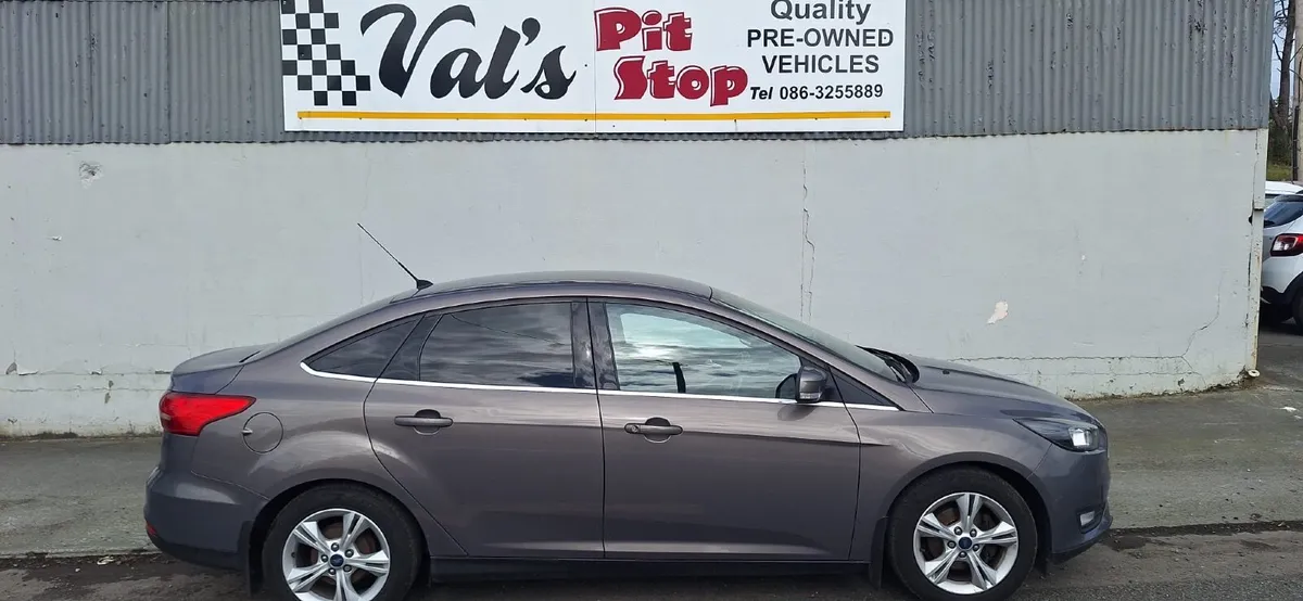 Ford Focus 2016 - Image 2