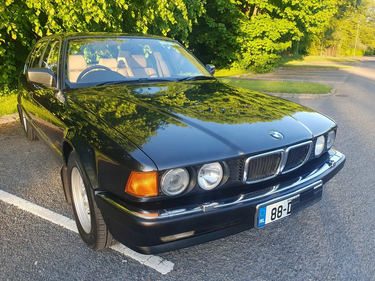 BMW 750 IL E32 - Image 3