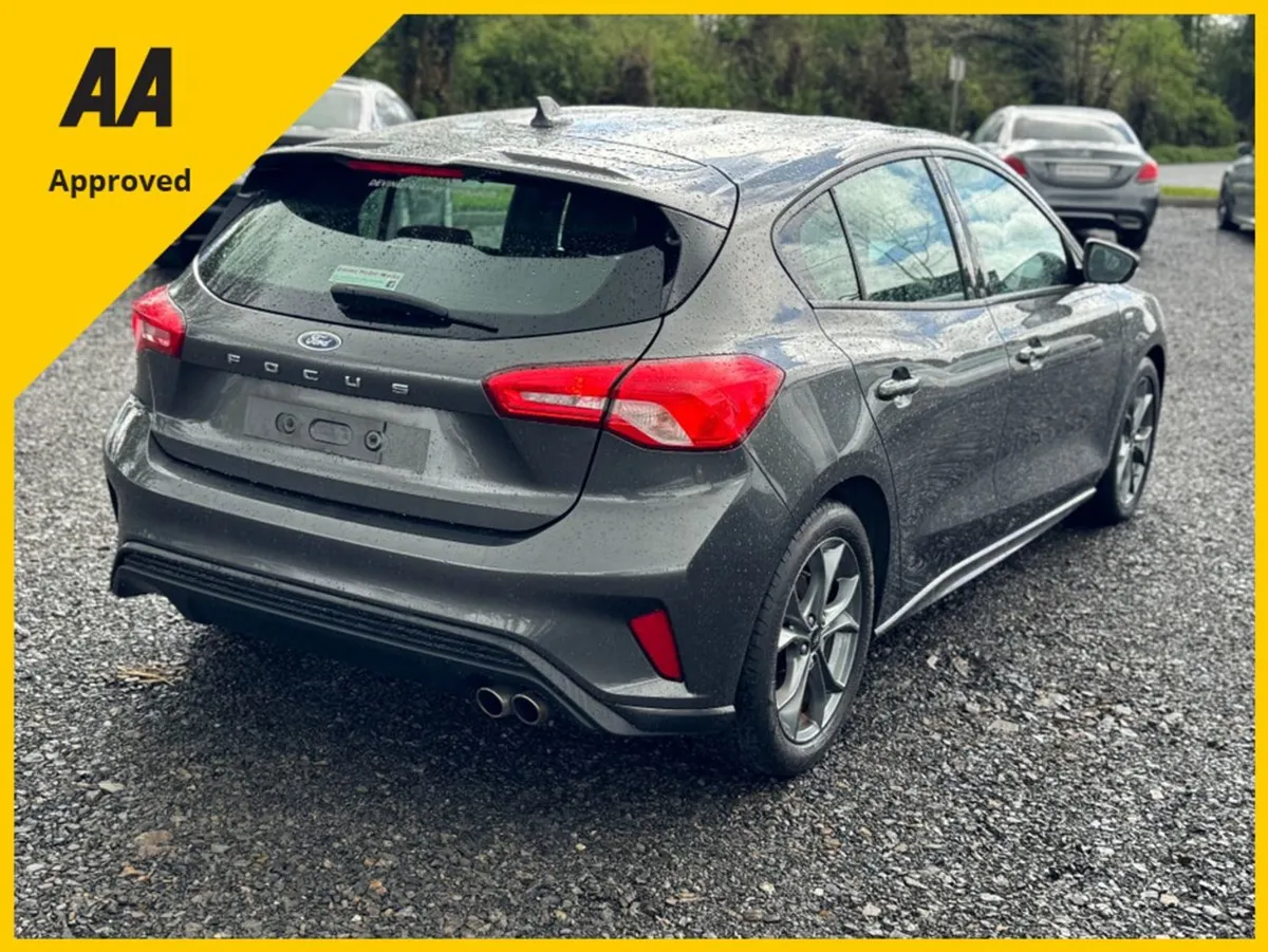 Ford Focus St-line Tdci - Image 2