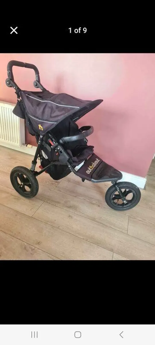 Out n About Nipper V4 with all extras - Image 1