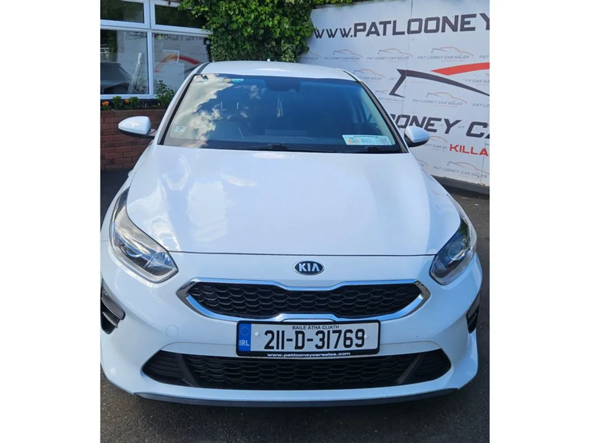 Kia Ceed 1.6 K2 Commercial 5DR - Image 4