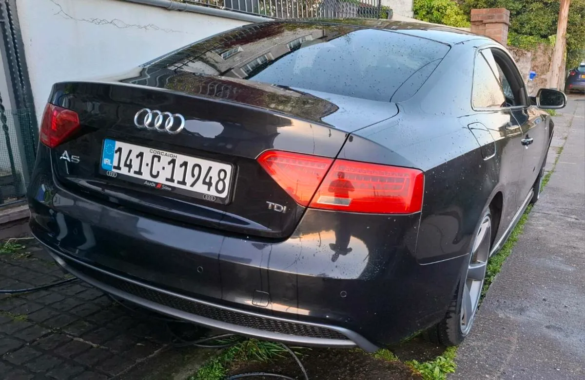 Audi A5 S-Line Black Edition - Image 3