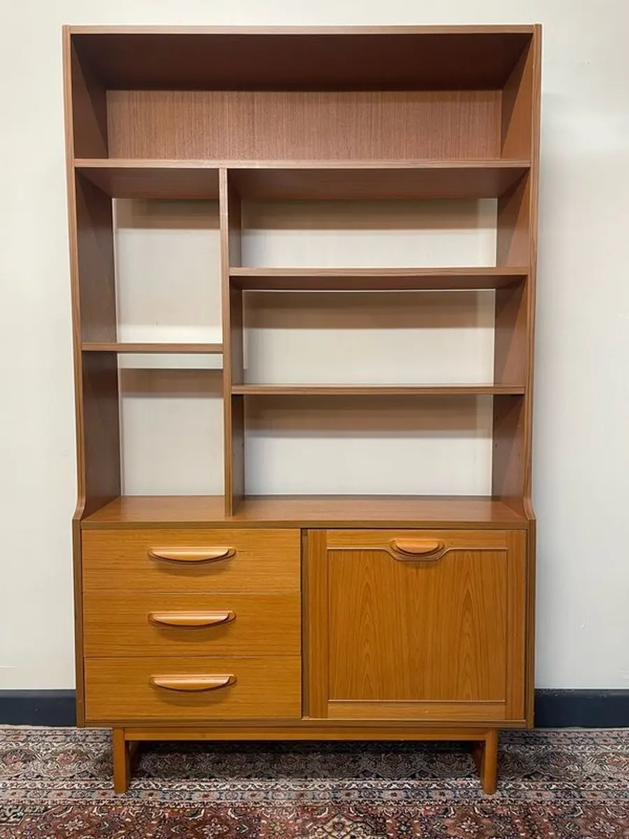 FLASH SALE ! Was 775 Now 580 Euro! A Very Good Mid-Century Bookcase / Room Divider by Stonehill , UK. - Image 1