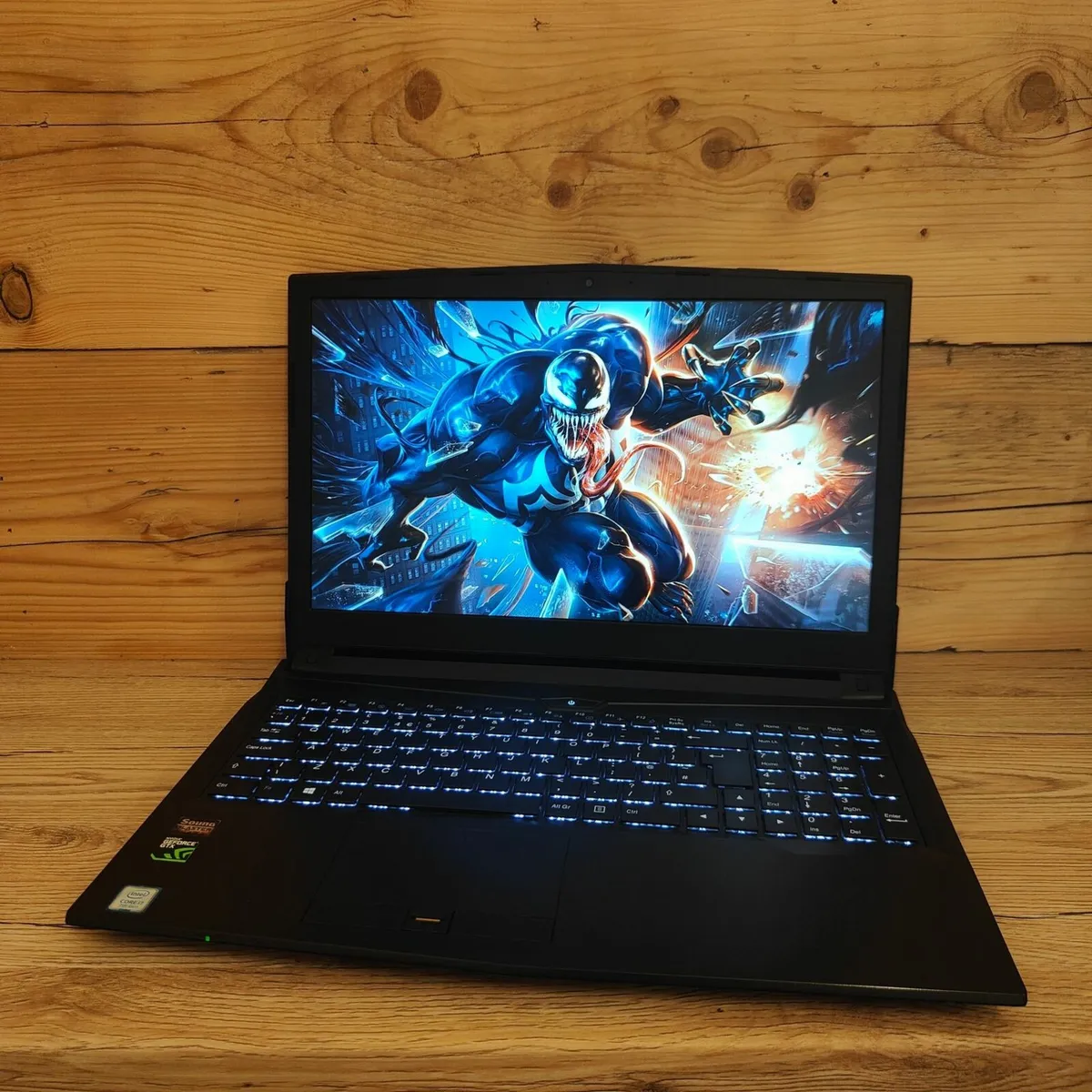 EPSONデスクトップ用i7 7700搭載ゲーミングノートPC GTX1050 EPSON