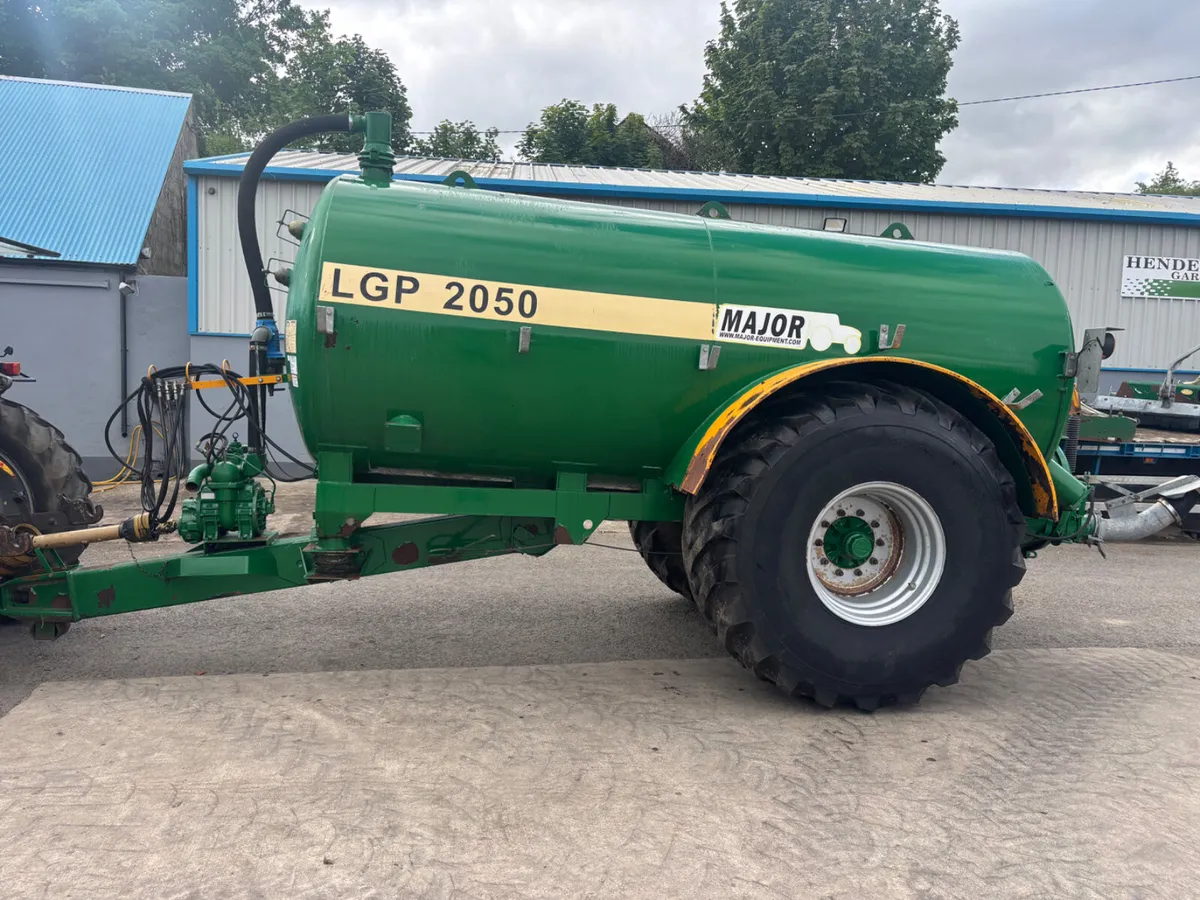 Major 2050 Tanker - Image 1