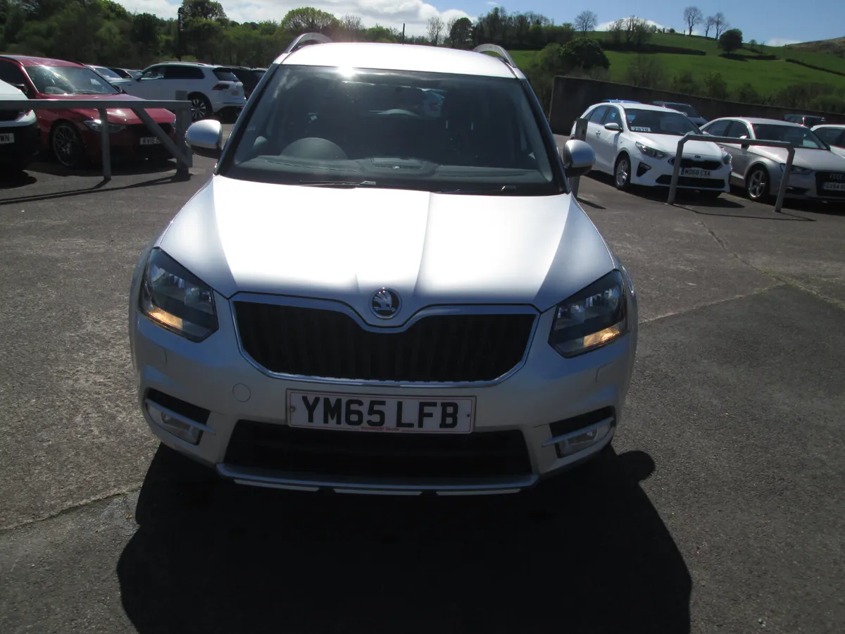 2016  SKODA  YETI  2.0  TDI  CR  SE  5DR - Image 3