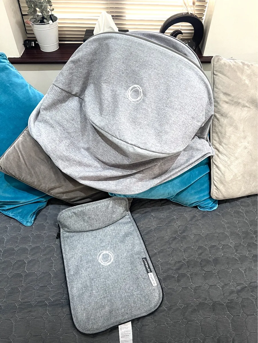 Bugaboo cameleon extendable hood set in swords