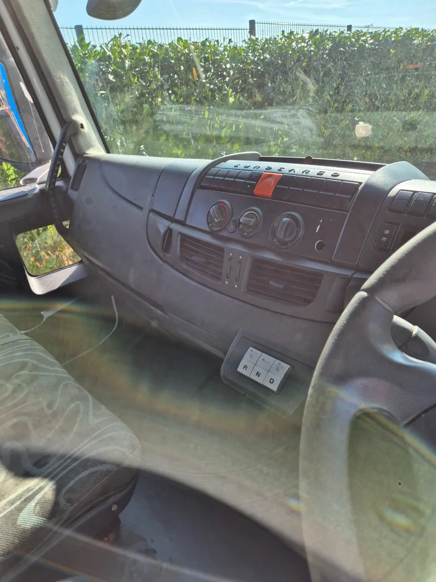 Iveco 75 E16 - Image 2