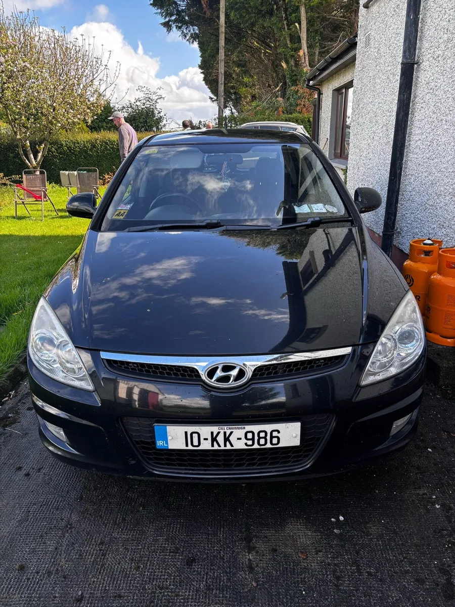 Hyundai i30 2010 need gone asap - Image 1