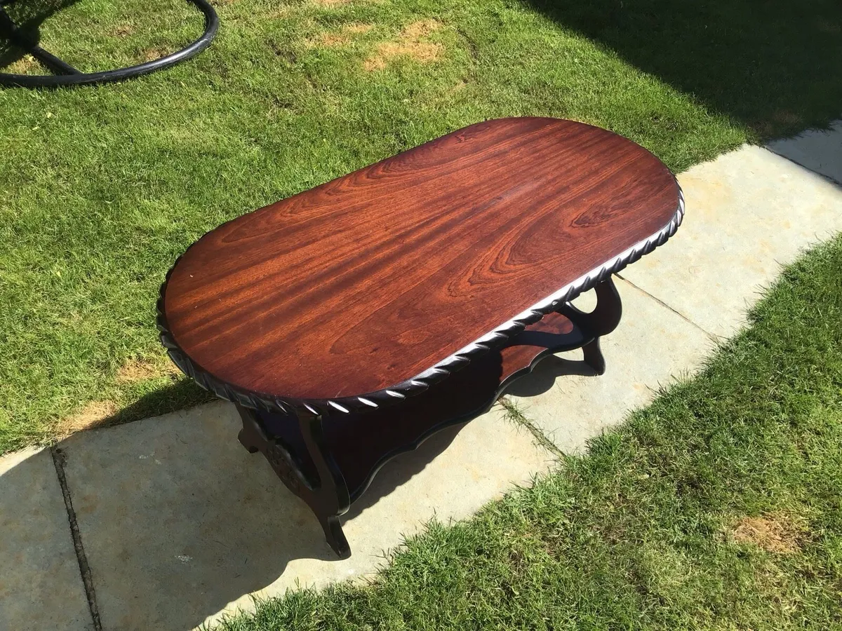 Mahogany coffee table. - Image 1