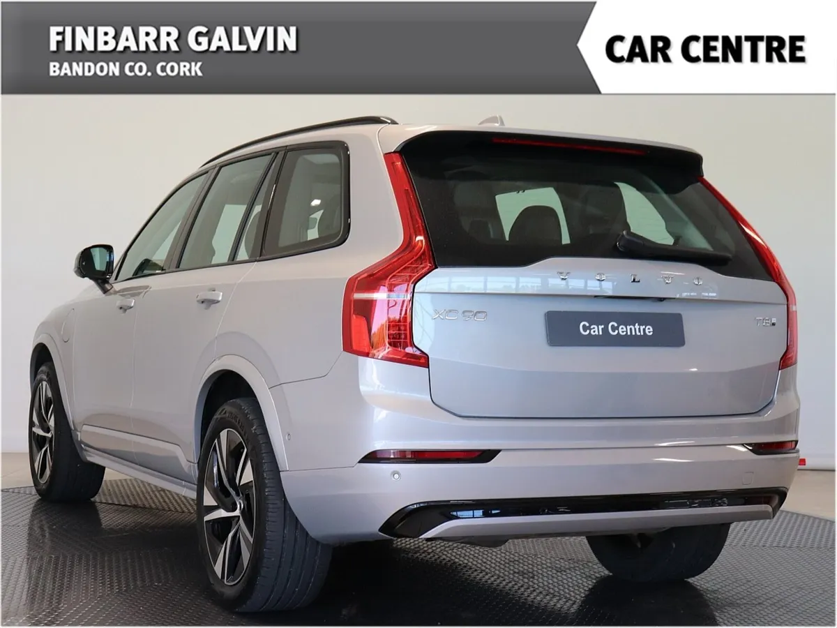 Volvo XC90 PETROL PLUG IN HYBRID - Image 2
