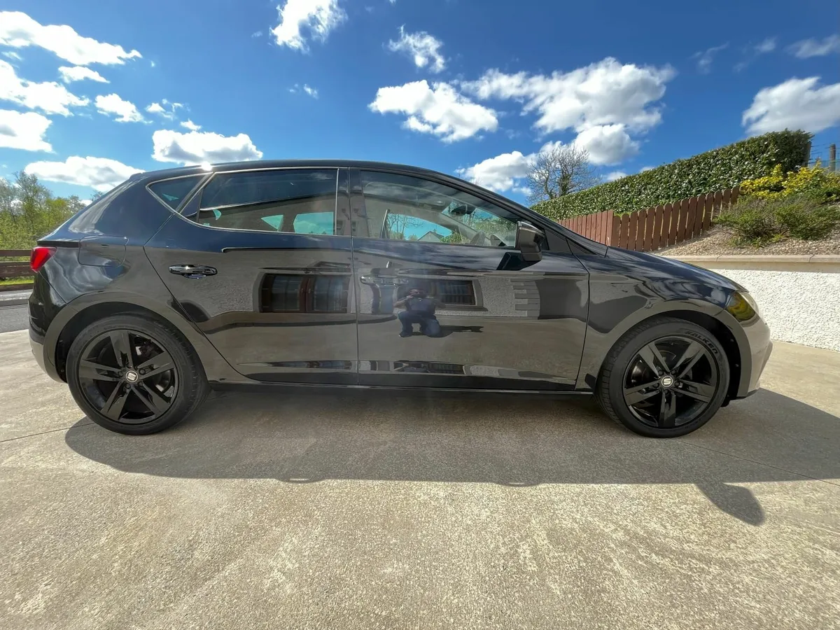 2020 SEAT LEON FR 2.0 TDI (6 SPEED) - Image 3