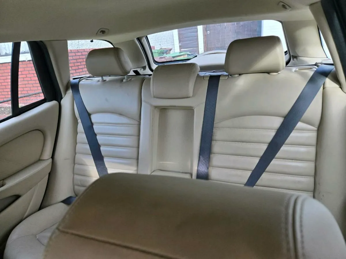 Jaguar X-Type - Image 3