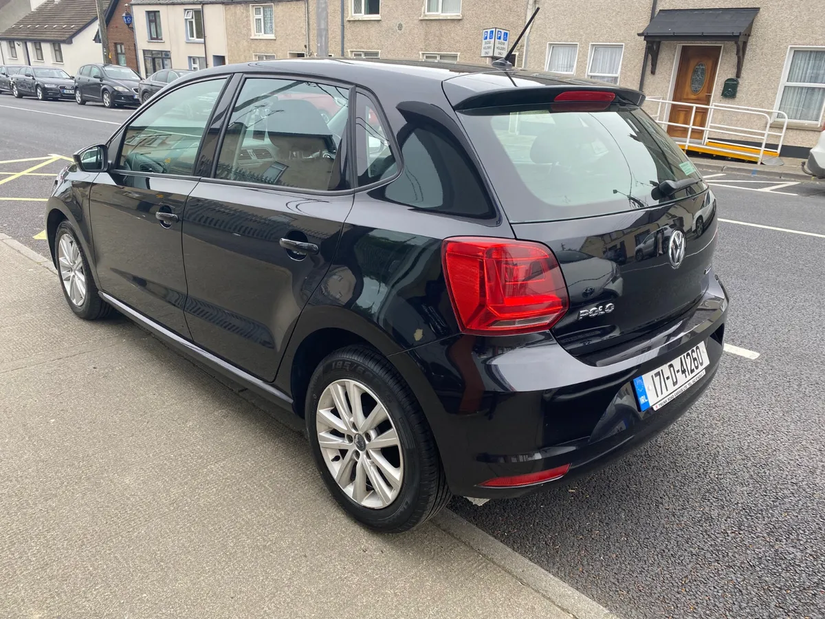 Volkswagen Polo 1.0 5DR 60HP Trendline 2017 - Image 4