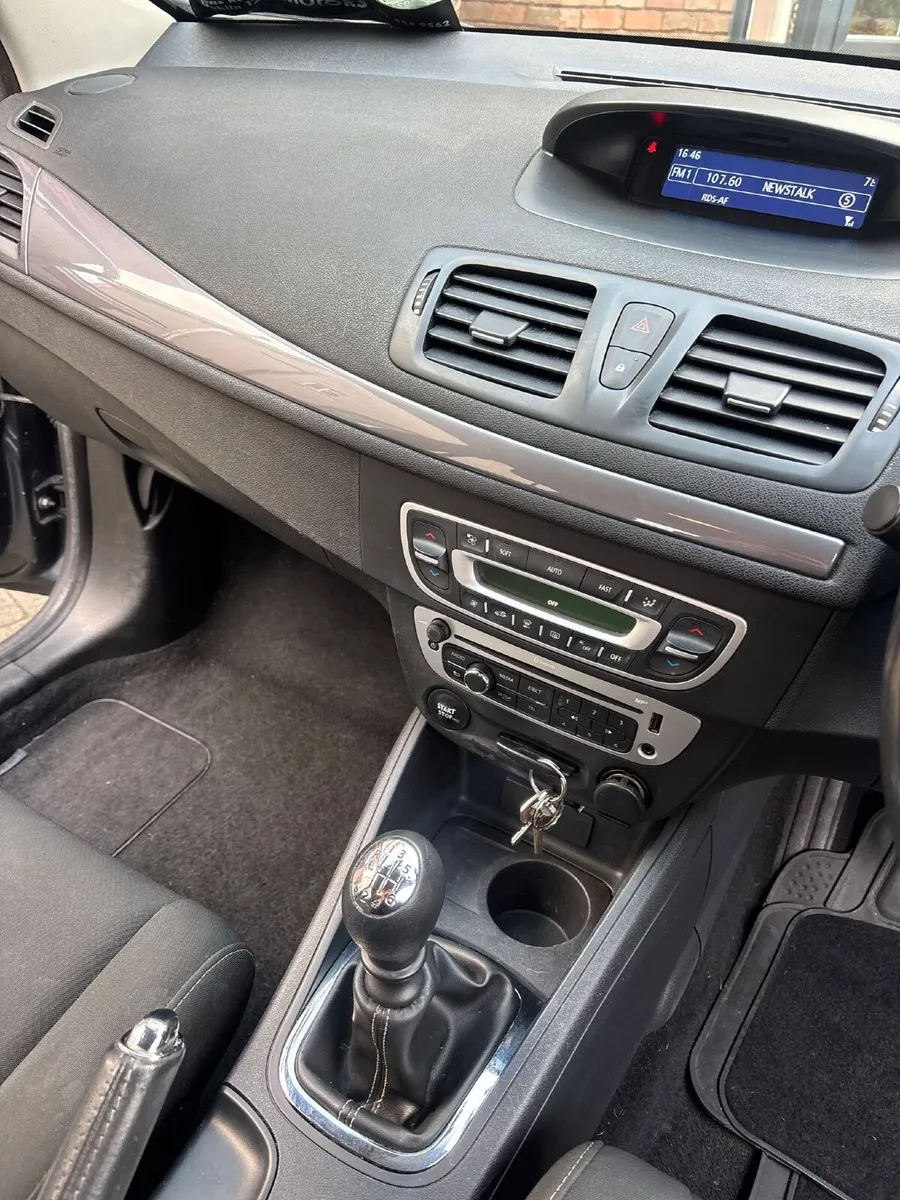 Renault Megane 2015 - Image 3