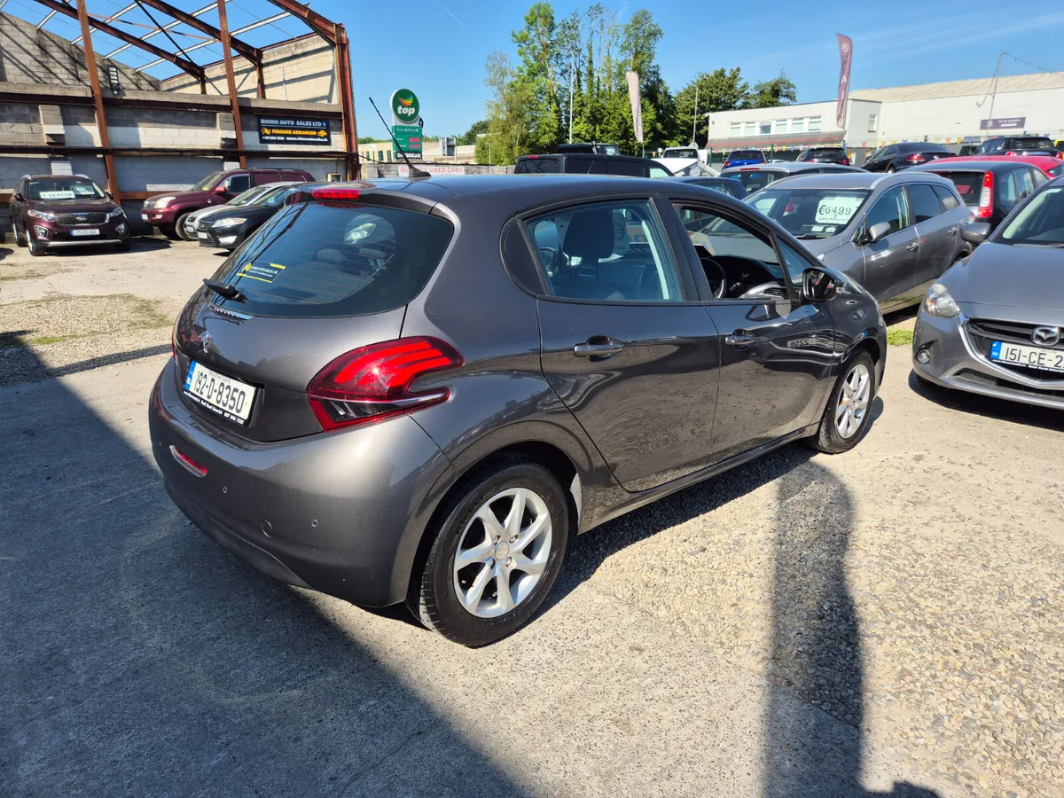 🦏 Peugeot 208 2019(192) LOW MILES 🦏 - Image 3