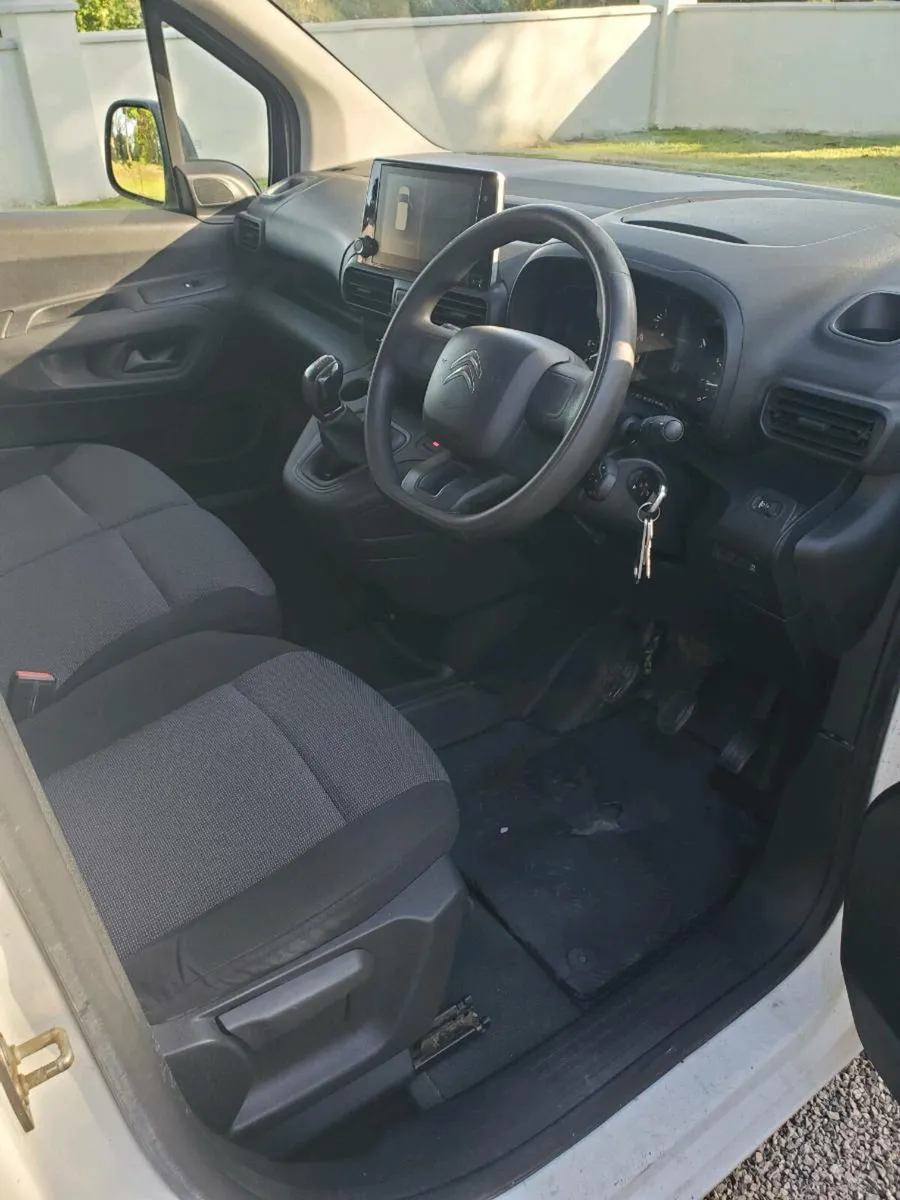 Citreon Berlingo LWB plus vat - Image 3