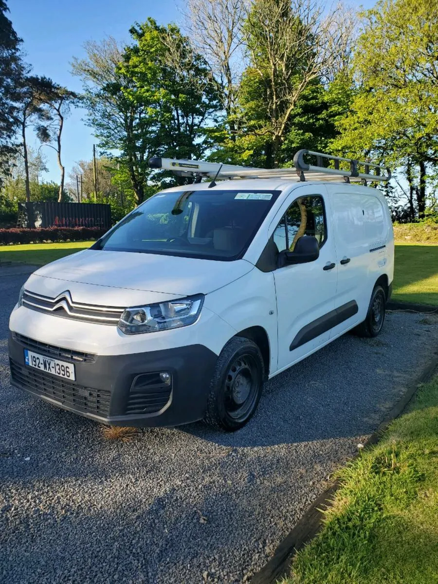 Citreon Berlingo LWB plus vat - Image 1