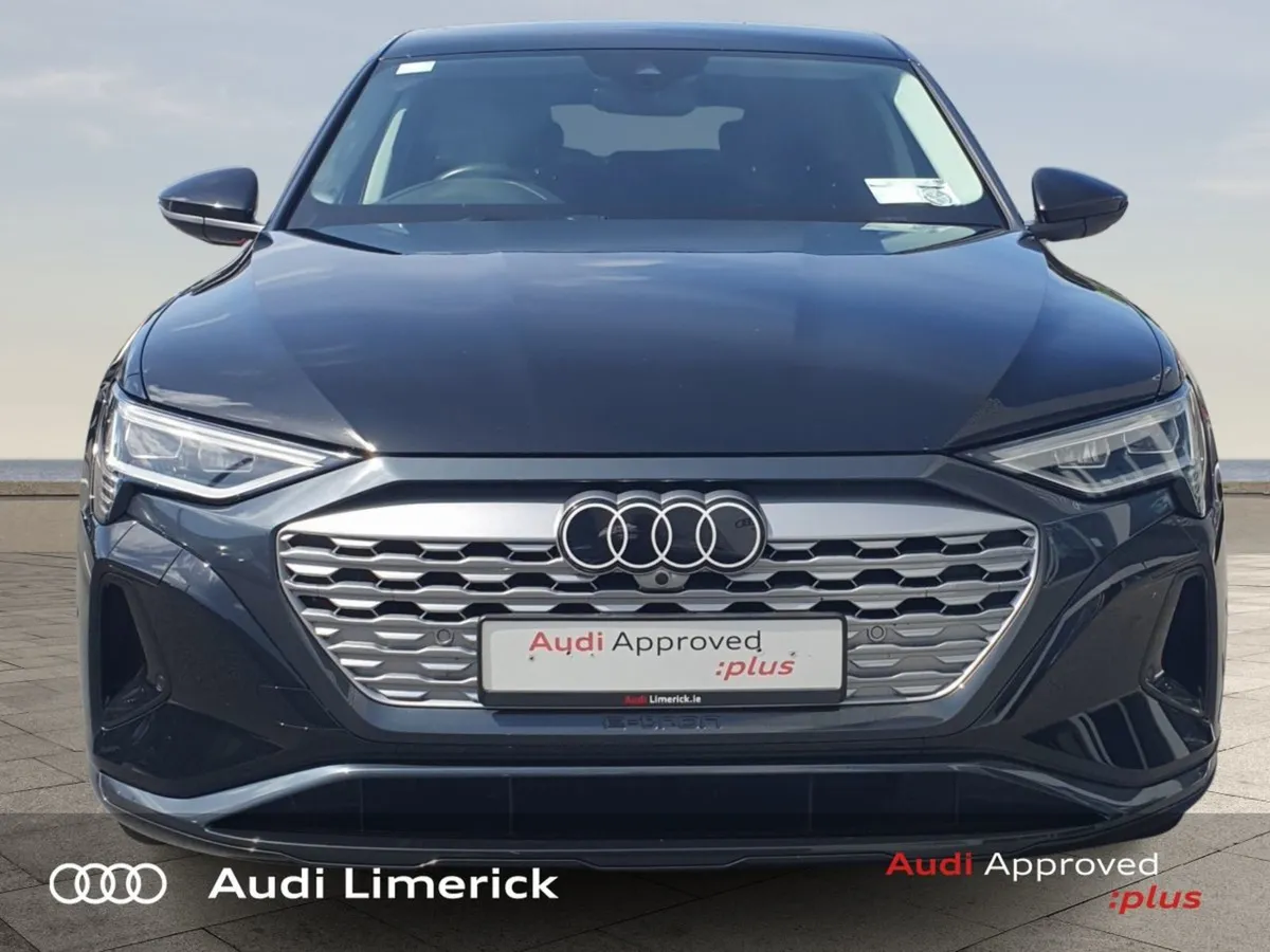 Audi Q8 e-tron SB 55 Quattro Sport - Image 3