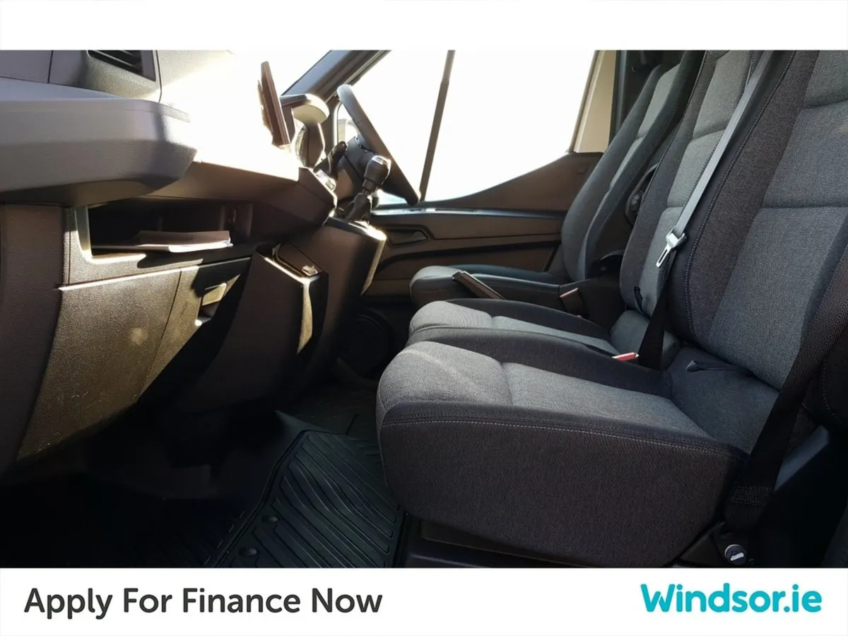 Nissan Interstar L3h2 FWD 130 SV  plus VAT - Image 4