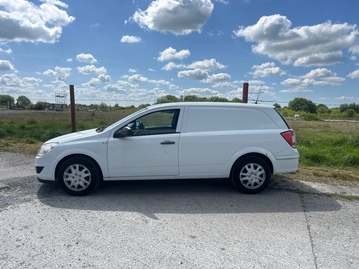 2011 Astra Van - New CVRT - Image 2