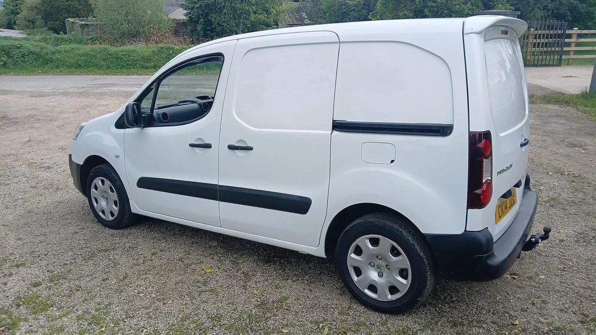 2014 peugeot partner - Image 4