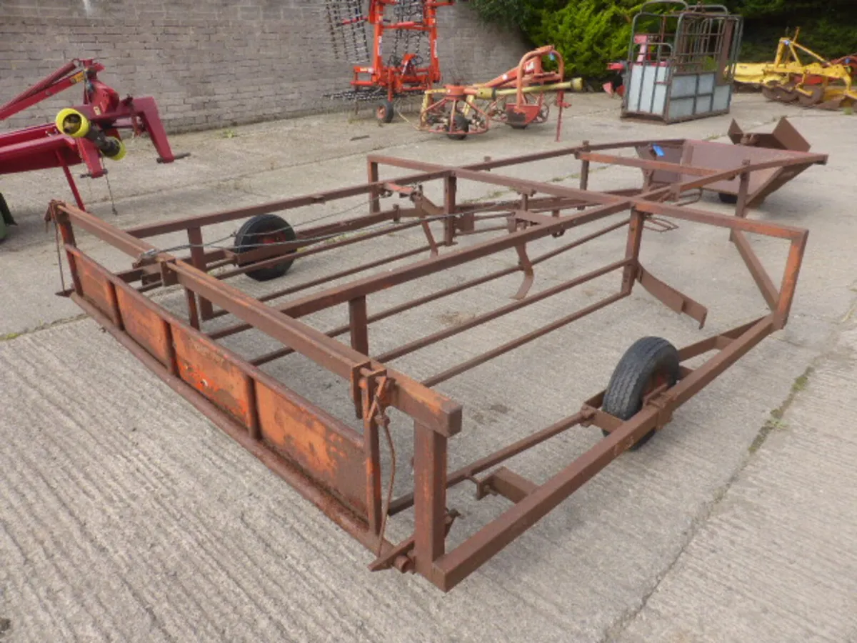 Browns Flat 8 Bale Sledge Sleigh - Image 4