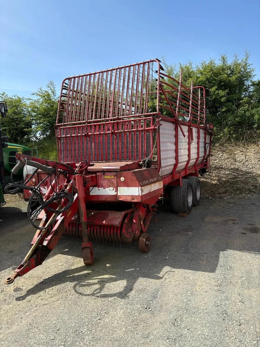 Passenger Silage Wagon - Image 1