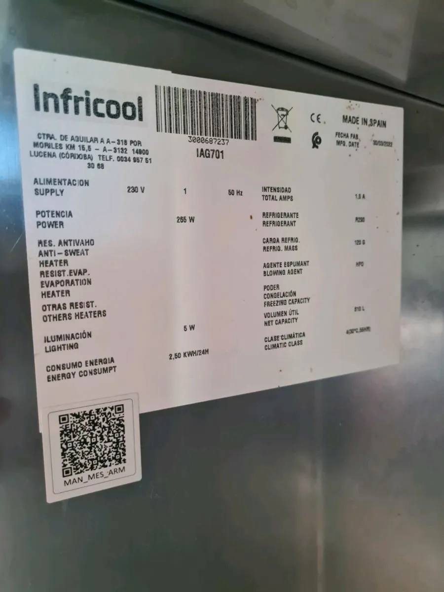 Infricool Commercial Fridge (No Shelves) - Image 3