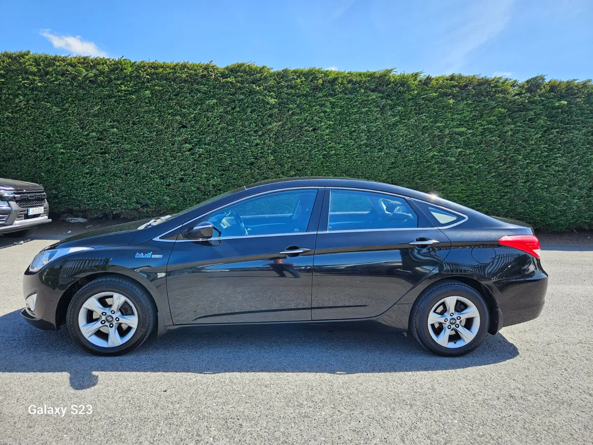 Hyundai i40 2014 1.7 Executive - Image 4