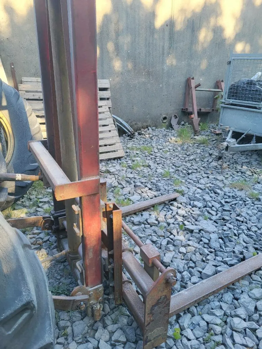 Rear fork lift - Image 4