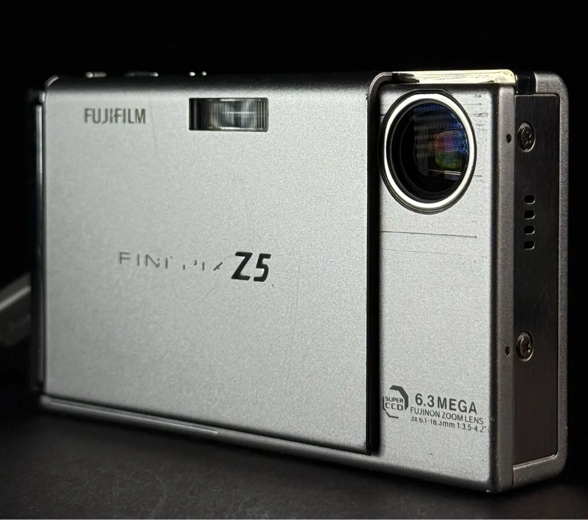 FujiFilm FinePix Z5 CCD 6.3 MP camera (read) - Image 2