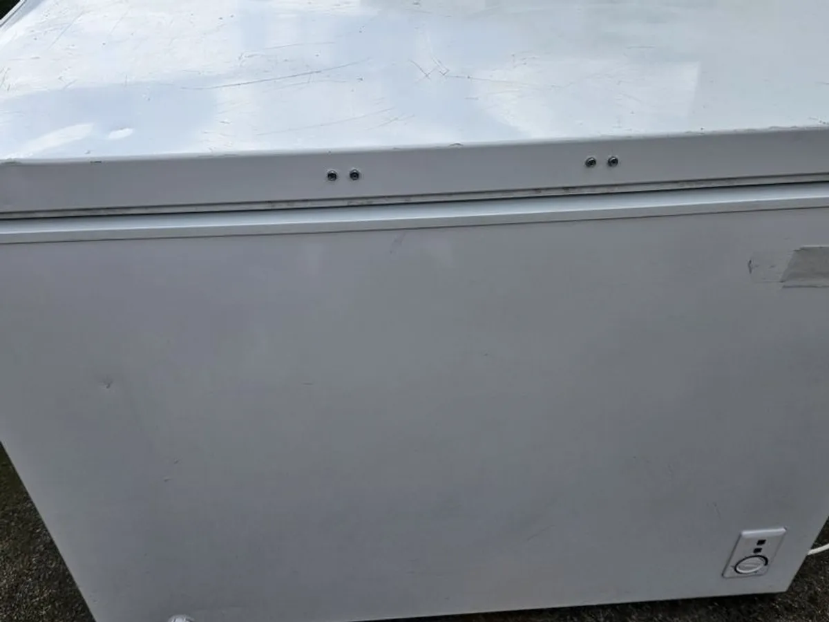 Chest Freezer Brand New - Image 3