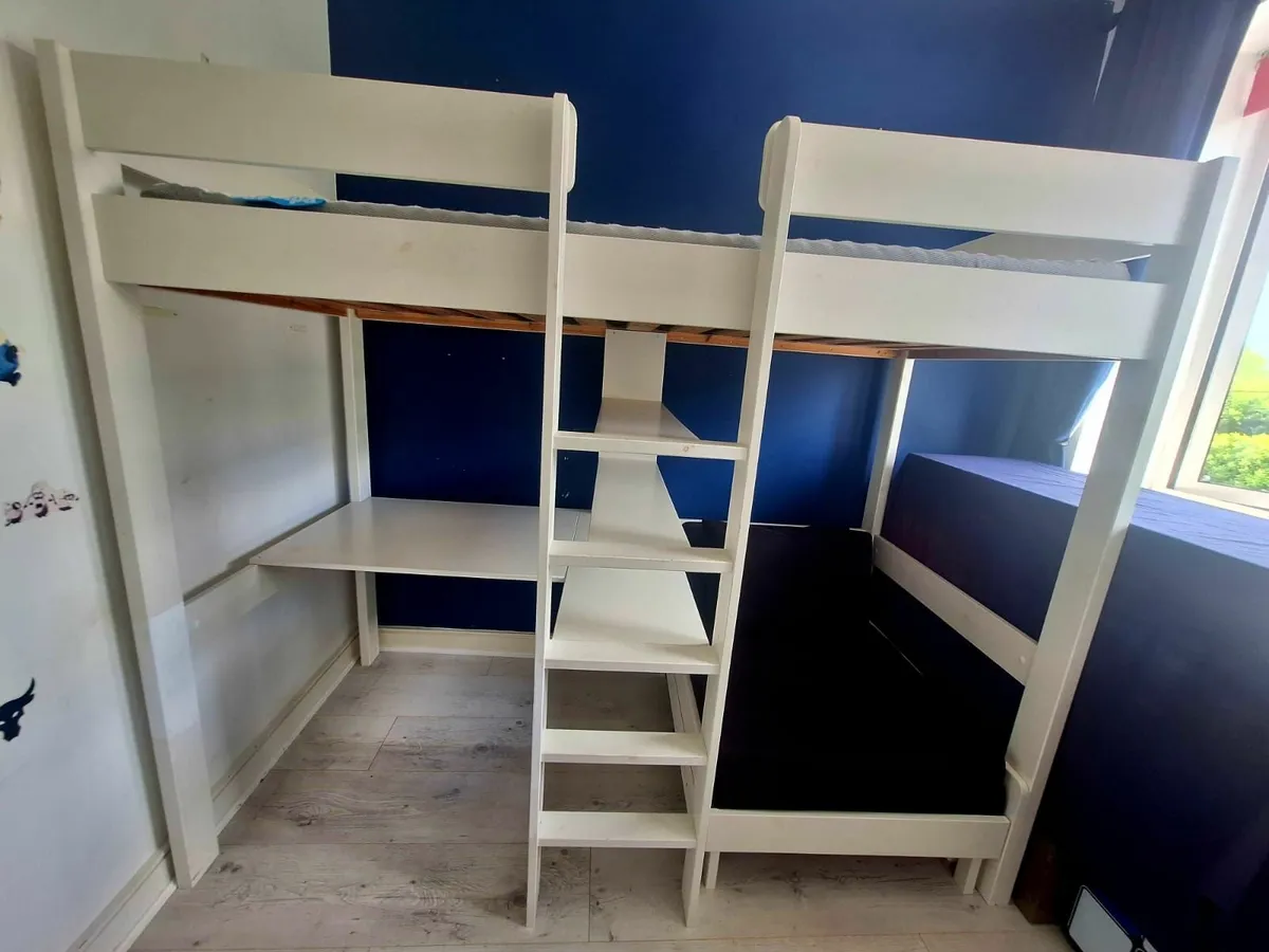 Uno/Flexa High Sleeper Single Bed with gaming desk - Image 1