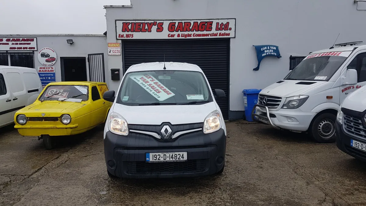 Renault Kango MAXI 192D AS NEW VAT INVOICE - Image 2