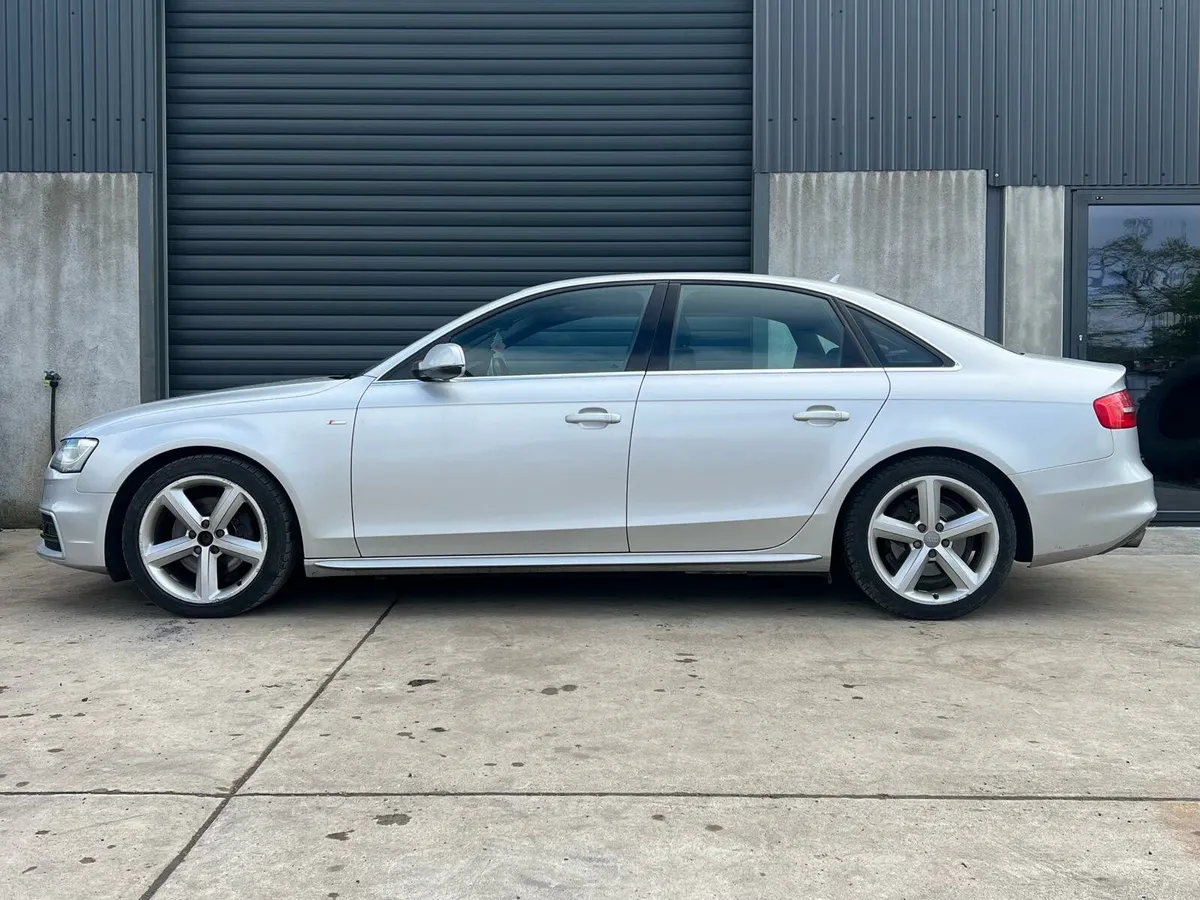 2012 Audi A4 S Line 2.0TDI 143bhp 6 Speed Manual - Image 4