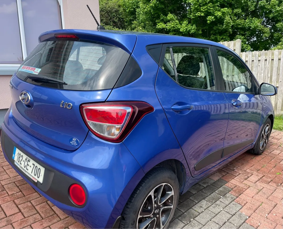 Hyundai i10 Deluxe. 182. V low mileage. - Image 3