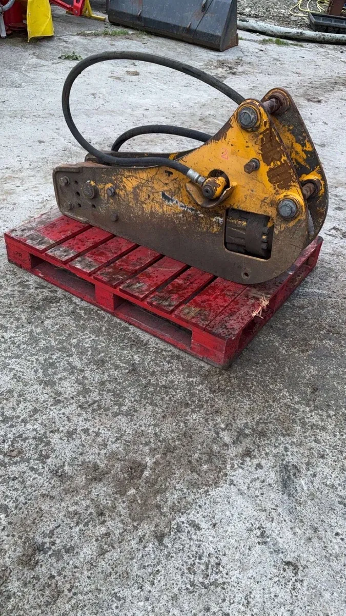 JCB Rock Breaker - Image 1