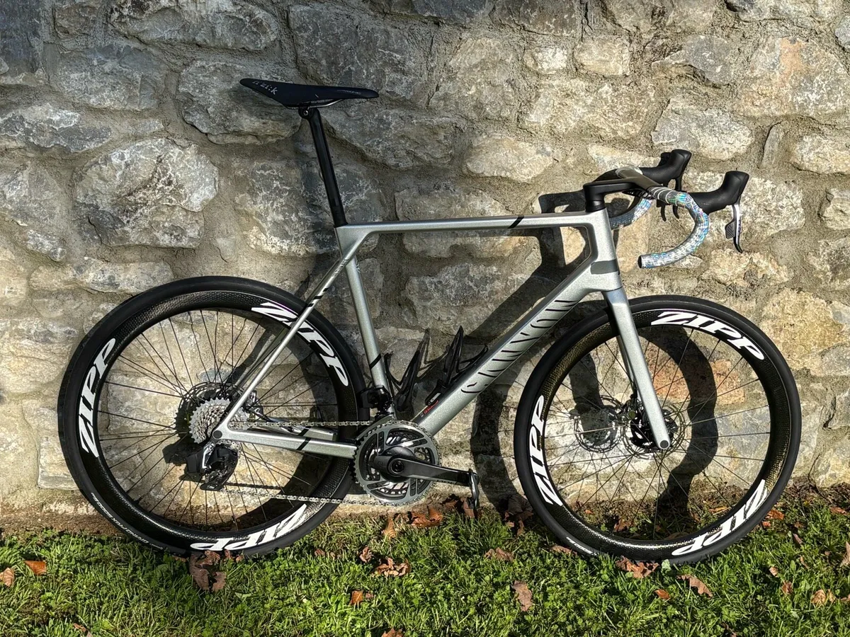 Canyon Ultimate CFR - No Wheels - Image 1