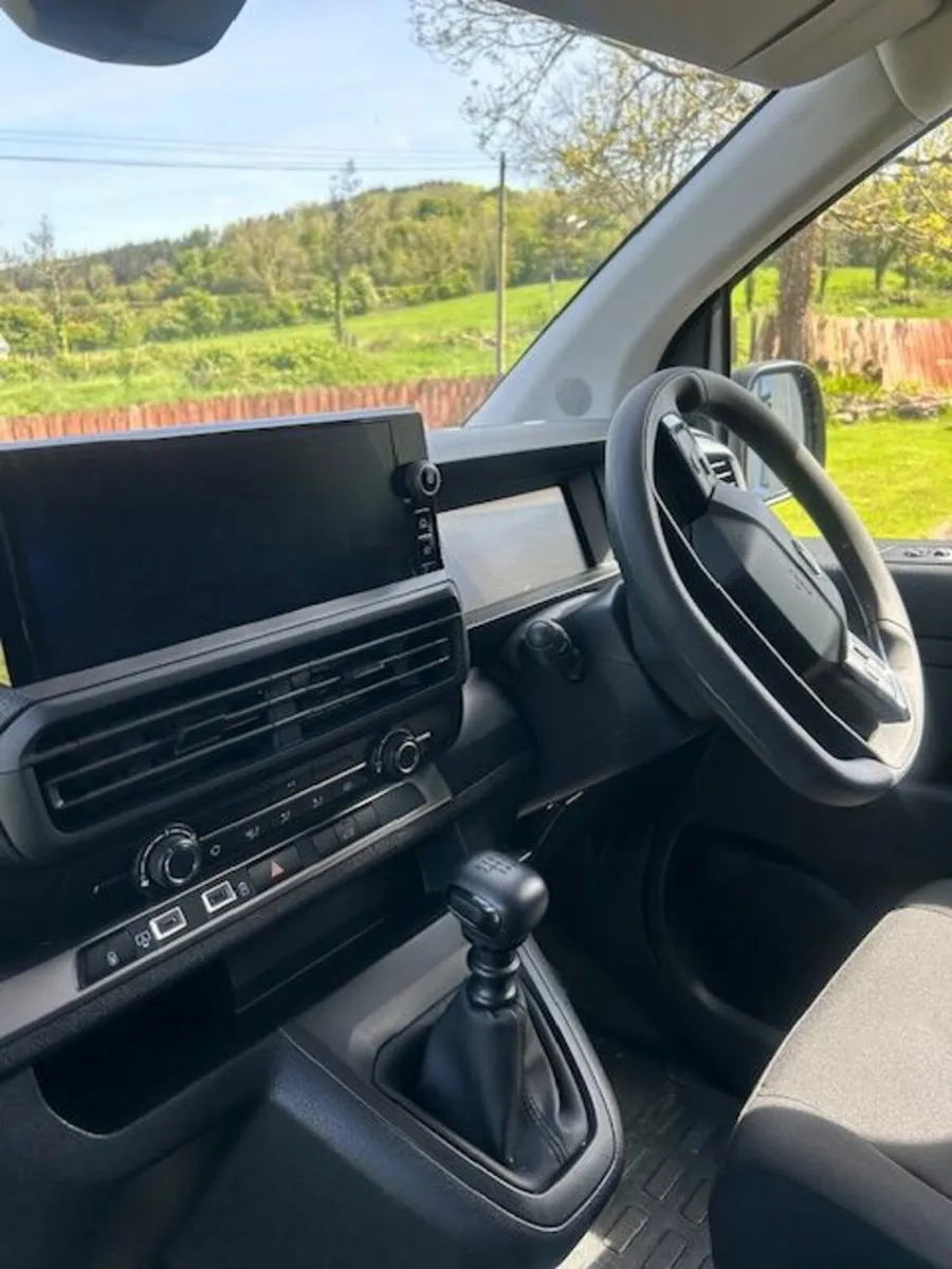 Opel Vivaro 2024 - Image 3