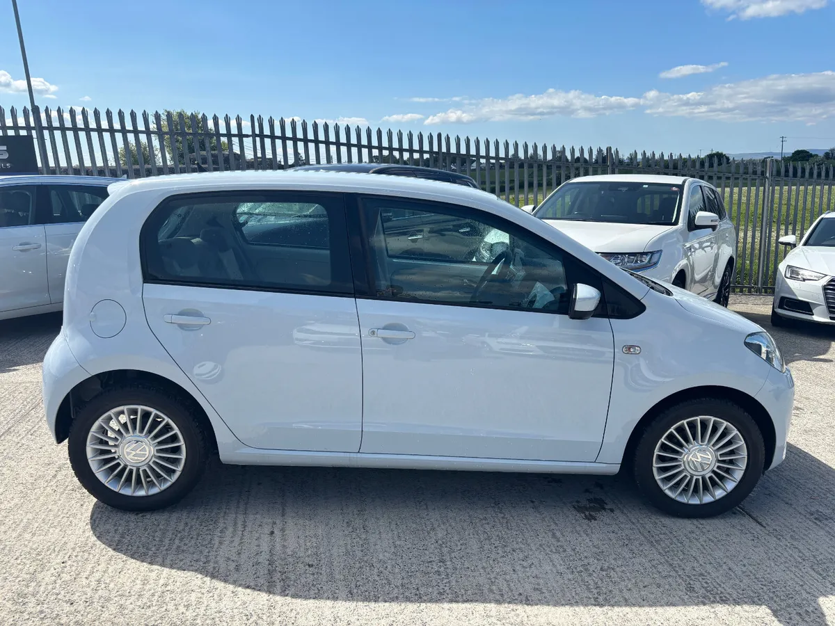 Volkswagen UP! ASG 2013 - Image 4